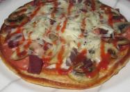 Speltina pizza iz tiganja