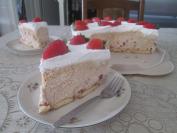 Plazma torta sa jagodama