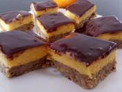 Nepečene oranž kocke