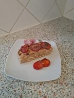 Torta sa plazmom i jagodama
