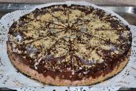 Torta sa nutelom i kikirikijem