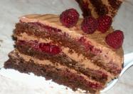 Čokoladna torta sa malinama (2)