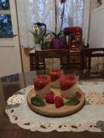 Panna cotta sa jagodama