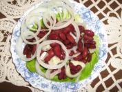 Salata od crvenog pasulja